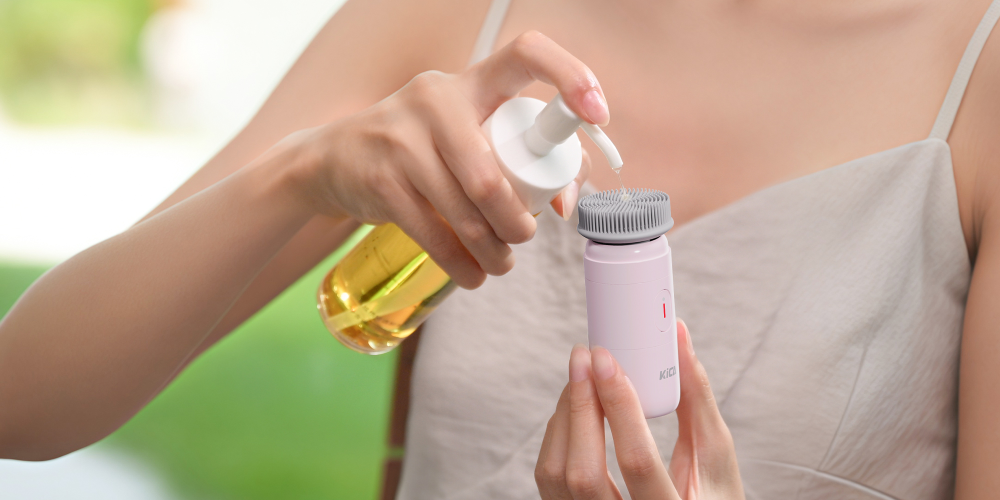 Masażer do twarzy KiCA PureClear - różowy